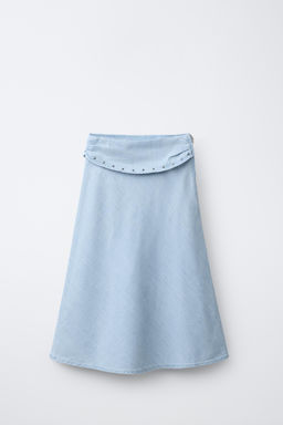 FALDA MIDI FLUIDA TACHAS / Azul claro