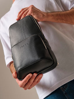 Сумка мужская Azaro 7050 черный