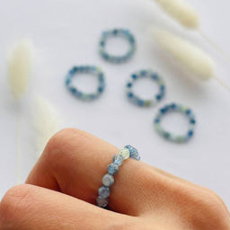 Кольцо на резинке из Кианита 18 р.