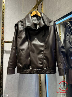 Куртка кожаная весенняя