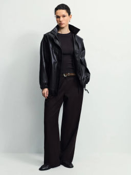 Куртка оверсайз из искусственной кожи / Zarina фото 8