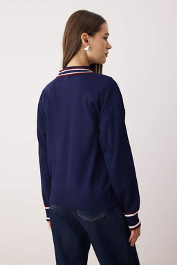 Lacivert Renk Bloklu Polo Yaka Triko Kazak TWOAW26KZ00238 - Trendyolmilla фото 4