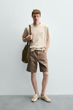 CAMISETA JACQUARD RAYAS BOLSILLO / Gris / Natural