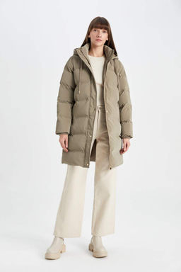 Водоотталкивающая длинная парка-пуховик с капюшоном и карманами на молнии - Defacto фото 2