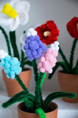 Hobbius SKPF-10 Помпоны 10 мм 100 шт №01 Пастельное ассорти  фото 4