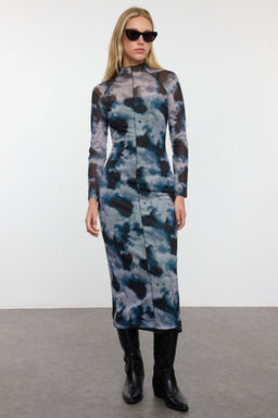 Siyah Soyut Bask?l? Tul Biye Detayl? Fitted/Vucuda Oturan Orme Elbise TWOAW25EL00409