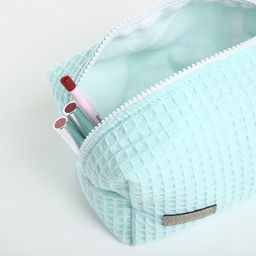 Косметичка женская на молнии TEXTURA, объёмная, средняя, мягкая, вафельная текстура, бирюзовая фото 2