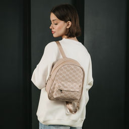 Рюкзак из искусственной кожи с карманом NK 27х23х10 см, бежевый цвет - Nazamok фото 10