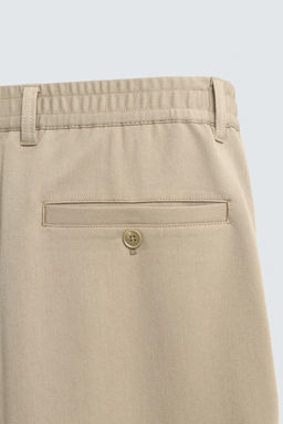 PANTAL?N STRAIGHT FIT CONFORT / Beige