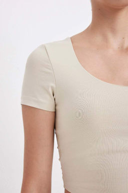 Базовая футболка с короткими рукавами и U-образным вырезом - Defacto фото 5