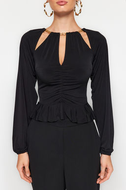 Trendyolmilla Siyah Pencere/Cut Out Detayl? Aksesuarl? Orme Bluz TPRAW24BZ00053