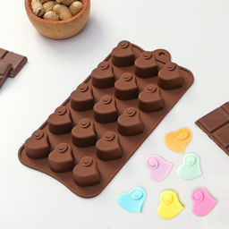 Форма для конфет и шоколада Доляна Сердцеедка, силикон, 21.5?11?1.5 см, 15 ячеек, коричневая