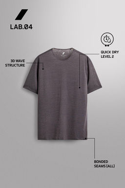 CAMISETA RUNNING ESTRUCTURA LIGERA / Morado Oscuro
