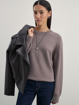 Базовый однотонный джемпер из вискозы / Zarina