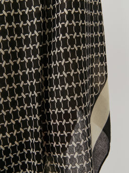 Большой, мягкий, тонкий и очень нежный двусторонний палантин - Tantino фото 5