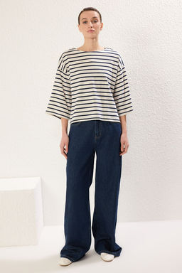 TRENDYOLMILLA Antrasit Cizgili Relaxed/Rahat Kal?p Truvakar Kol Orme T-Shirt TWOSS25TS00115  фото 9