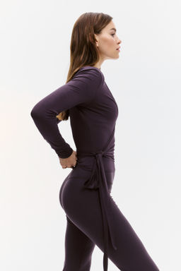 Top de deporte cruzado en modal - H&m фото 16