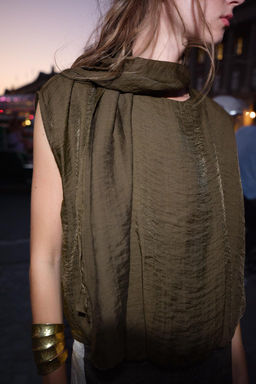FLOWING TOP WITH SCARF - Zara фото 2