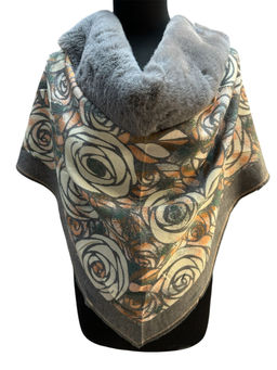 Платок-накидка с мехом