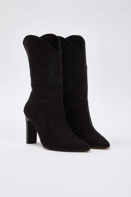 Siyah Suet Sivri Burun Blok Topuklu Kad?n Cizme TAKAW26CZ00016