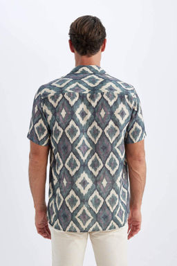 Рубашка с короткими рукавами и воротником-поло стандартного кроя с принтом - Defacto фото 6