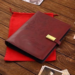 Родословная книга со встроенной флешкой 16 Gb «Книга всей семьи», 17.5×23 см.