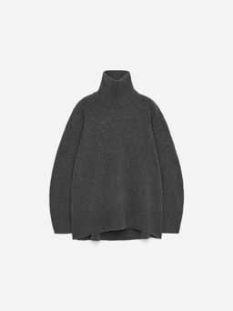 Jersey de cuello vuelto en cachemir puro