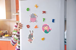 Кристальная (алмазная) мозаика ФРЕЯ ALVM-079 магнит Зайка 5.5 х 10 см