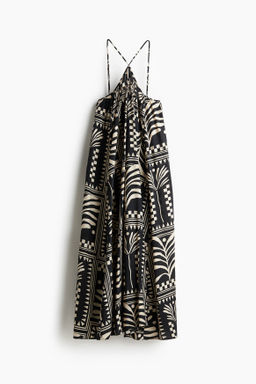 Vestido con tirantes espagueti