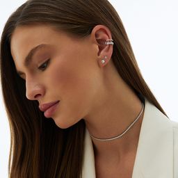 Серебряные серьги-гвоздики с фианитами