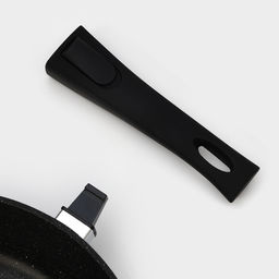 Сковорода Доляна «Элит», d=28 см, пластиковая ручка, стеклянная крышка, антипригарное покрытие, цвет чёрный