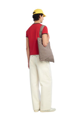 CAMISETA SLIM FIT RIB CONTRASTE / Rojo