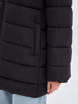 Kap??onlu D?z Oversize Kad?n ?i?me Mont - Waikiki фото 3