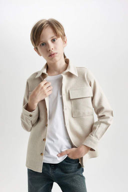 Бежевая рубашка стандартного кроя с воротником-поло и длинными рукавами и двойными карманами для мальчиков - Defacto фото 3