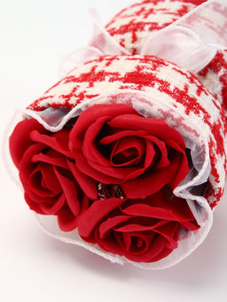 Букет из трех красных мыльных роз - SB BEAUTY фото 6