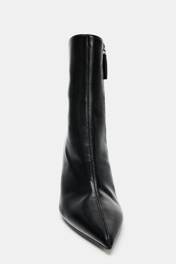 CRACKLED-EFFECT HIGH-HEEL ANKLE BOOTS - Zara фото 5