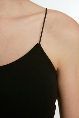 Siyah Pamuklu Spagetti Ask?l? Fitted/Vucuda Oturan Crop Esnek Orme Atlet TWOSS20AL0006