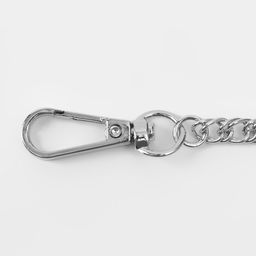 Цена за 2 шт. Цепочка для сумки, с карабинами, железная, 6 8 мм, 120 см, цвет серебряный - Арт узор фото 2