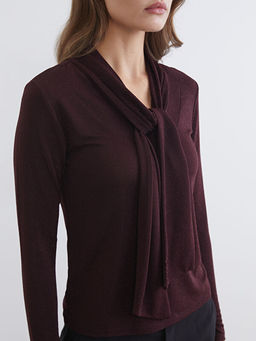 ?al Yaka Parlak G?r?n?ml? Bluz