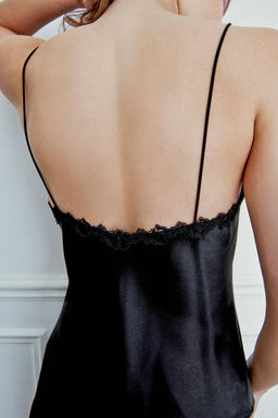 TOP SATINADO TIRANTES ENCAJE / Negro - Zara фото 4