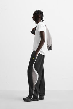COLOUR BLOCK JOGGER TROUSERS - Zara фото 4