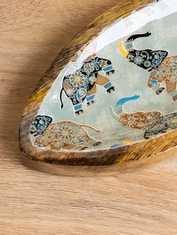 Блюдо в форме рыбки «Мудрый слон», 32×11.5×2 см, дерево манго