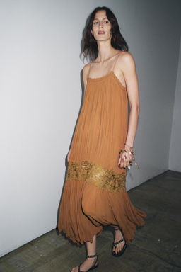 ZW COLLECTION CRINKLED EMBROIDERED DRESS - Zara фото 10