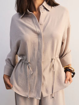 Блуза свободного кроя с кулиской / Zarina