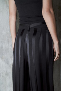 METALLIC THREAD STRIPED JACQUARD TROUSERS - Zara фото 4