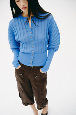 CHAQUETA PUNTO MANGA ACORDE?N / Azul claro - Zara фото 6