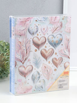 Фотоальбом на 200 фото 13х18 см "Сердца и листья" серо-розовый, в коробке 5,5х23,5х29,5 см   1096272