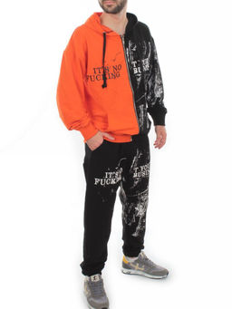 2630/7349 BLACK/ORANGE Костюм спортивный мужской (75% хлопок, 20% полиэстер, 5% спандекс)