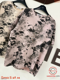 Футболка оверсайз с принтом