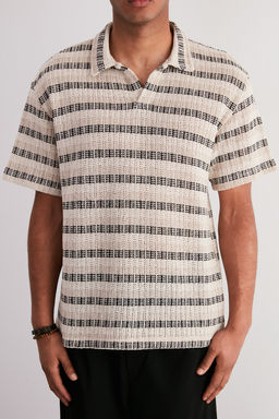 TRENDYOL MAN Ekru Oversize/Genis Kesim Dusuk Omuz Limited Edition Cizgili Polo Yaka T-shirt TMNSS24PO00023 - Trendyolmilla фото 4